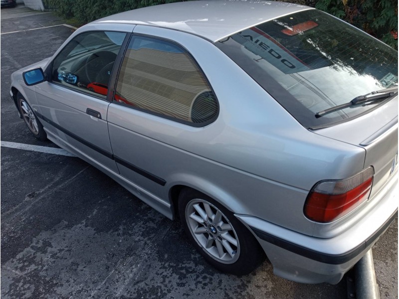 bmw serie 3 compacto (e36) del año 2000