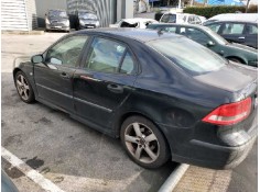 saab 9-3 berlina del año 2005 2