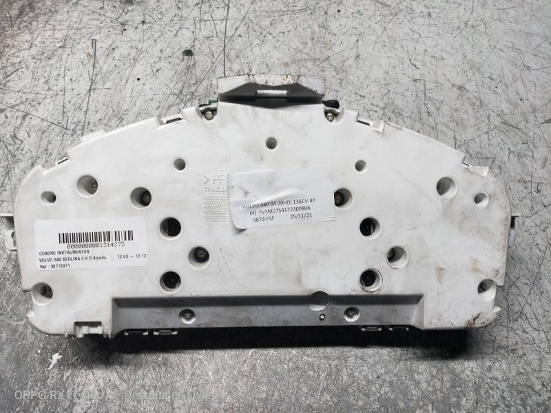 Recambio de cuadro instrumentos para volvo s40 berlina 2.0 d kinetic referencia OEM IAM 30710071 30786344 