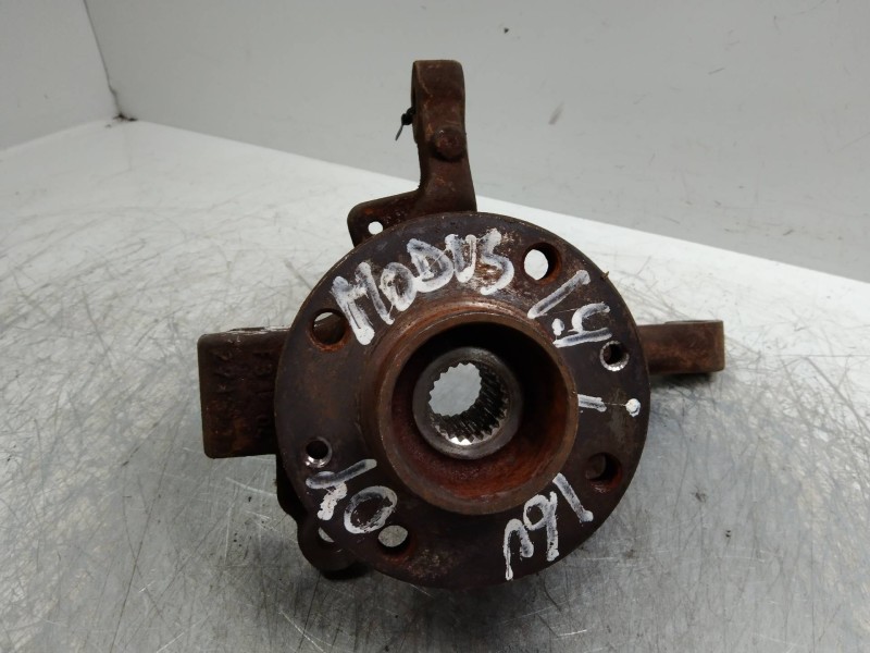 Recambio de mangueta delantera derecha para renault modus 1.4 16v referencia OEM IAM   