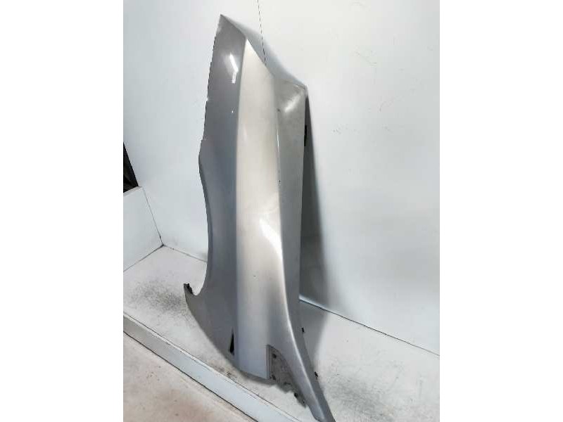 Recambio de aleta delantera izquierda para renault vel satis (bj0) 3.0 v6 dci turbodiesel cat referencia OEM IAM   