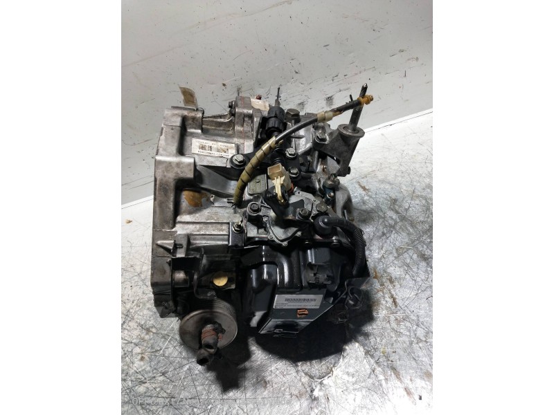 Recambio de caja cambios para renault vel satis (bj0) 3.0 v6 dci turbodiesel cat referencia OEM IAM SU1001653 5550SN DGN438F 01L
