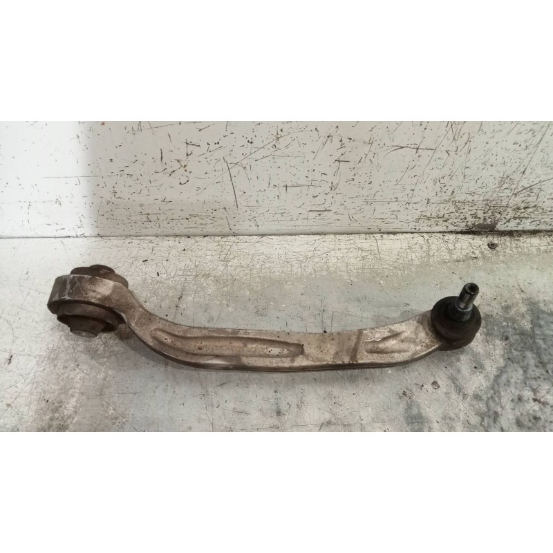 Recambio de brazo suspension inferior delantero izquierdo para audi a6 berlina (4f2) 2.0 tdi referencia OEM IAM 4F0407693H  