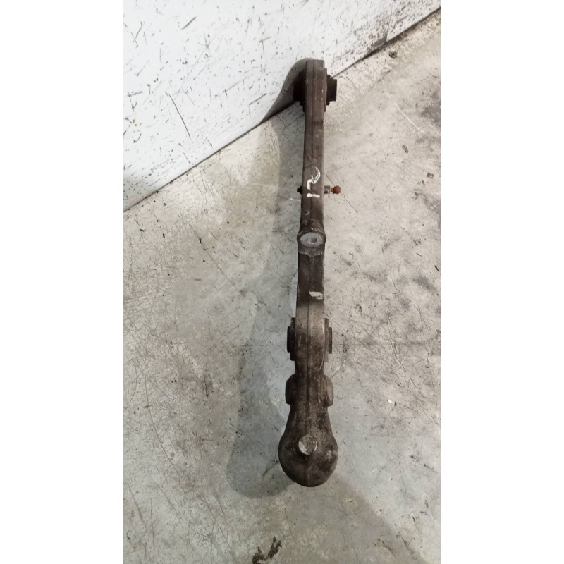 Recambio de brazo suspension inferior delantero izquierdo para audi a6 berlina (4f2) 2.0 tdi referencia OEM IAM   