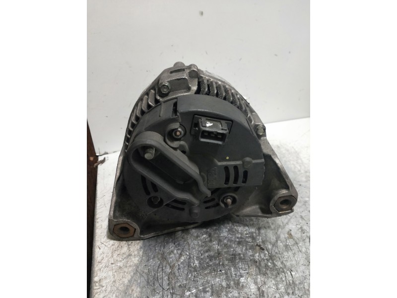 Recambio de alternador para bmw serie 3 coupe (e46) 318 ci referencia OEM IAM   
