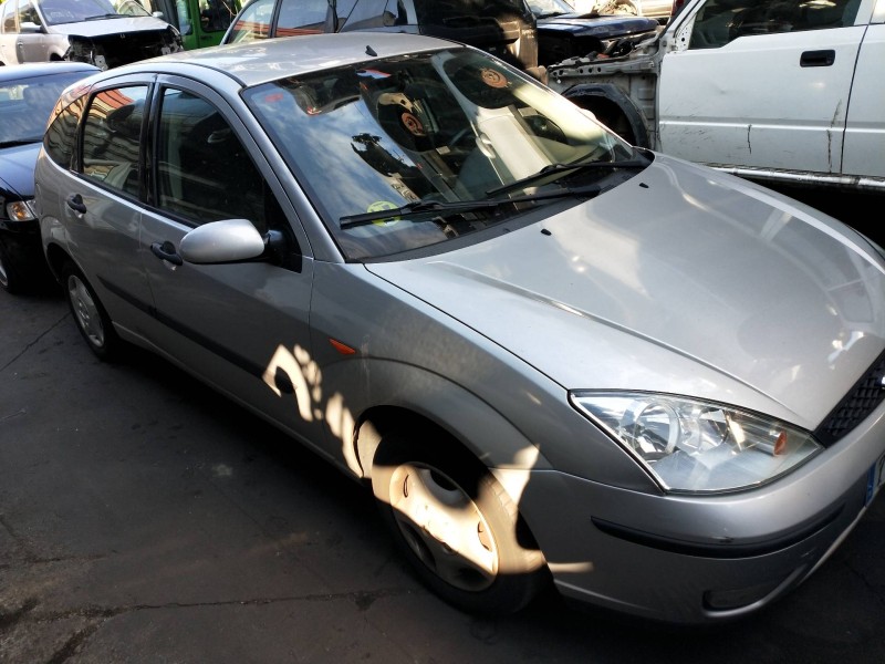 ford focus berlina (cak) del año 2003