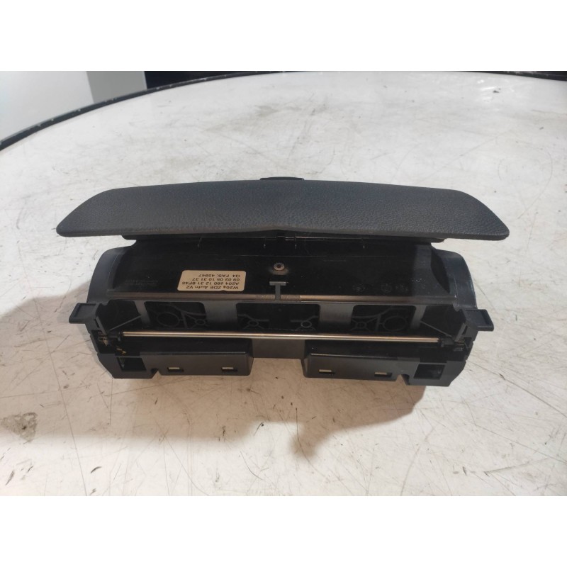 Recambio de pantalla multifuncion para mercedes clase c (w204) berlina c 180 kompressor blueefficiency (204.044) referencia OEM 