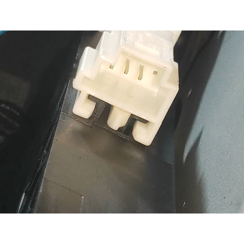 Recambio de pantalla multifuncion para mercedes clase c (w204) berlina c 180 kompressor blueefficiency (204.044) referencia OEM 