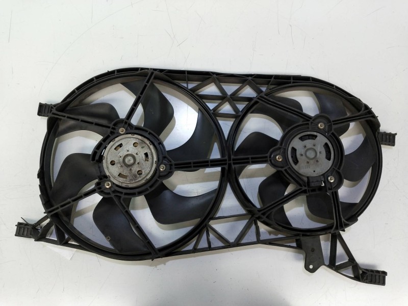 Recambio de electroventilador para renault espace iv (jk0) 3.0 v6 dci turbodiesel cat referencia OEM IAM   