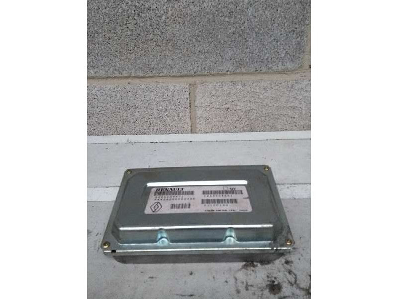 Recambio de centralita cambio automatico para renault laguna (b56) referencia OEM IAM 8200104471 HARD8200022406 