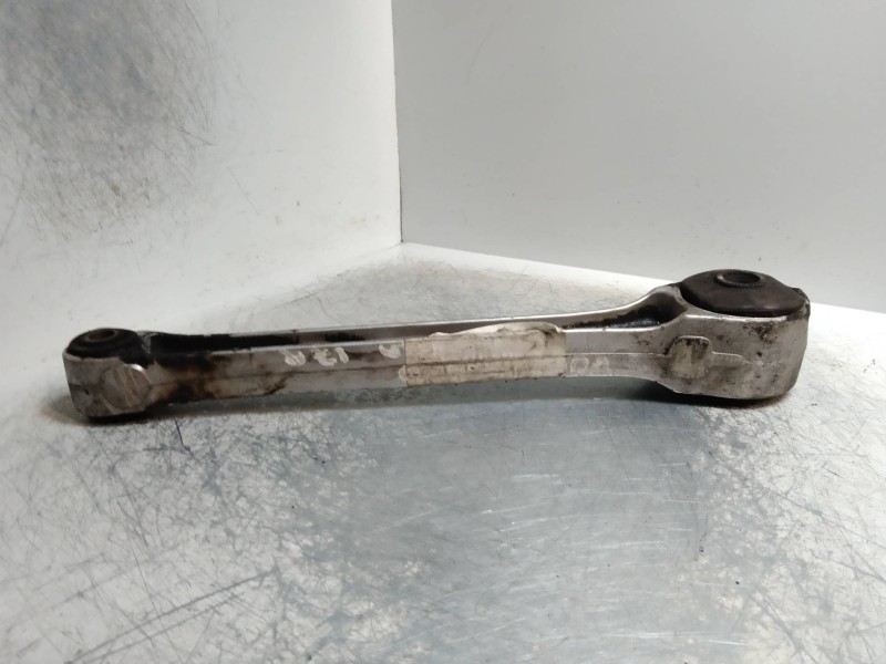 Recambio de tirante trasero izquierdo para volvo serie 940 berlina/familiar 2.4 td berlina referencia OEM IAM    Recambio de tirante trasero izquierdo para volvo serie 940 berlina/familiar 2.4 td berlina referencia OEM IAM