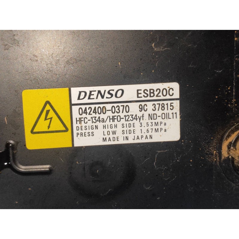 Recambio de compresor aire acondicionado para toyota corolla touring sports (e21) hybrid business referencia OEM IAM 04244000370