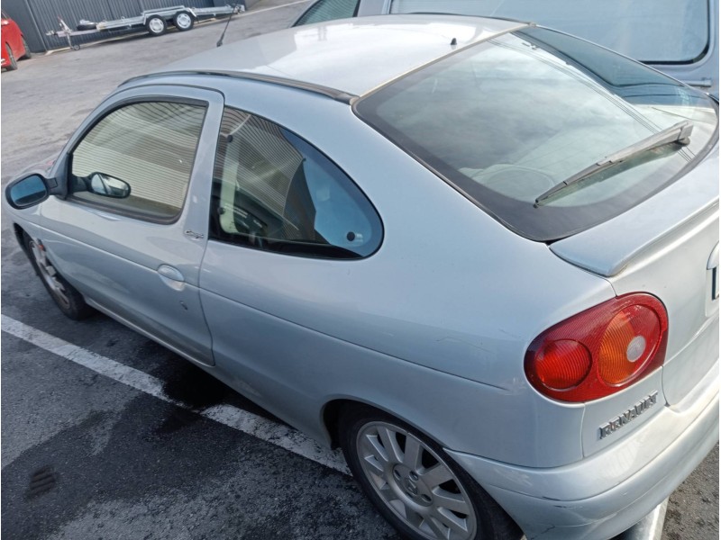 renault megane i coupe fase 2 (da..) del año 2003