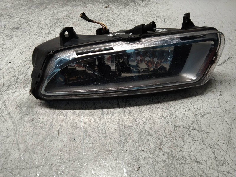 Recambio de faro antiniebla izquierdo para volkswagen polo (6r1) advance referencia OEM IAM   