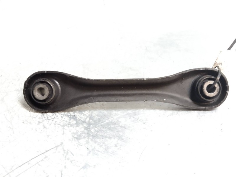 Recambio de brazo suspension superior trasero derecho para volvo c30 2.5 20v turbo cat referencia OEM IAM   