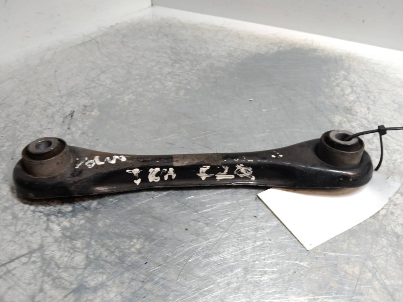 Recambio de brazo suspension superior trasero izquierdo para volvo c30 1.6 diesel cat referencia OEM IAM   