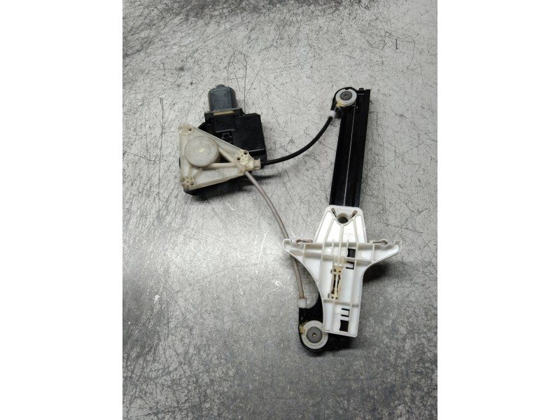 Recambio de elevalunas trasero izquierdo para volkswagen polo (6r1) advance referencia OEM IAM 6R0959811F S850311053B 