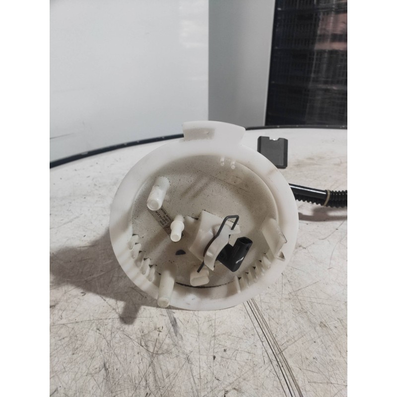 Recambio de bomba combustible para mercedes clase c (w204) berlina c 180 kompressor blueefficiency (204.044) referencia OEM IAM 