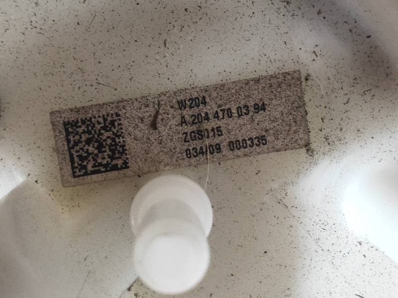 Recambio de bomba combustible para mercedes clase c (w204) berlina c 180 kompressor blueefficiency (204.044) referencia OEM IAM 