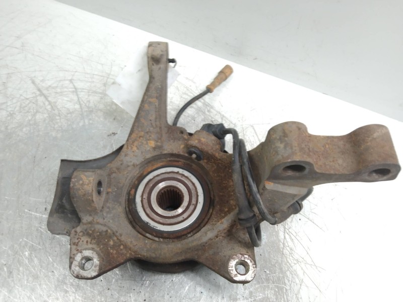 Recambio de mangueta delantera izquierda para renault safrane (b54) 3.0 v6 referencia OEM IAM   