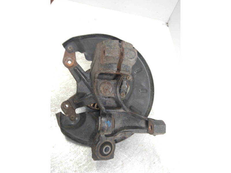 Recambio de mangueta trasera derecha para renault safrane (b54) 2.2i referencia OEM IAM    Recambio de mangueta trasera derecha para renault safrane (b54) 2.2i referencia OEM IAM