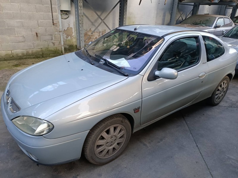 renault megane i coupe fase 2 (da..) del año 2001