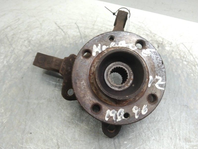 Recambio de mangueta delantera izquierda para renault megane i classic (la0) 1.9 d rn referencia OEM IAM   