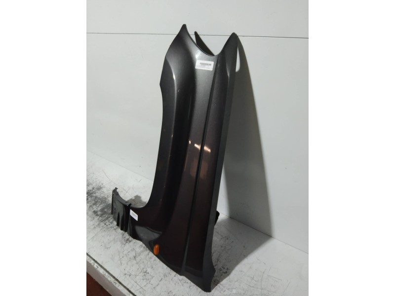 Recambio de aleta delantera izquierda para jeep gr.cherokee (wj/wg) 2.7 crd laredo referencia OEM IAM   