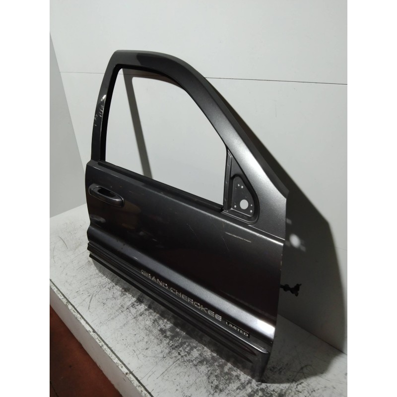 Recambio de puerta delantera derecha para jeep gr.cherokee (wj/wg) 2.7 crd laredo referencia OEM IAM   5P
