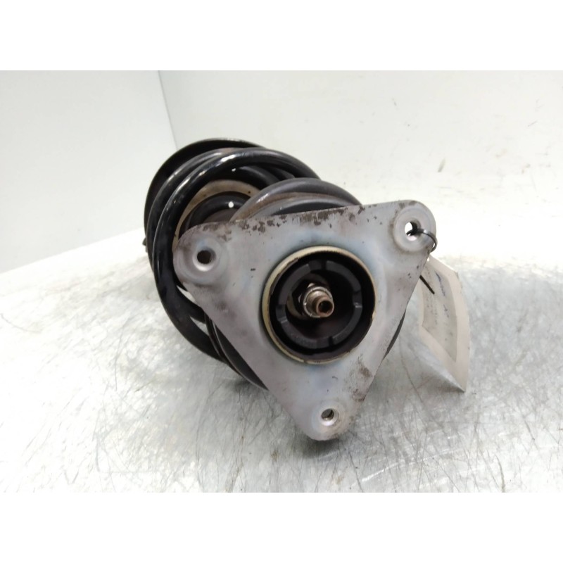 Recambio de amortiguador delantero derecho para renault clio iv 1.5 dci diesel fap referencia OEM IAM   