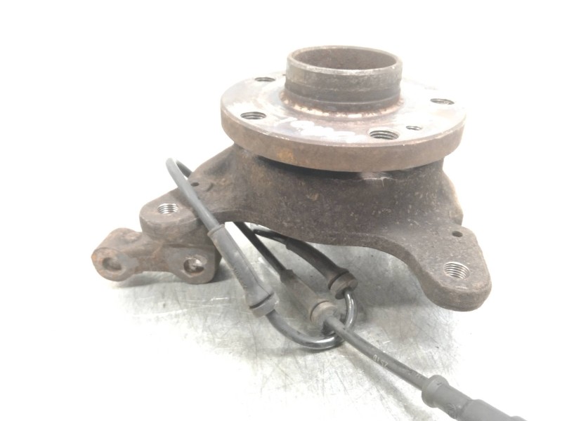 Recambio de mangueta delantera izquierda para renault scenic rx4 (ja0) 1.9 dci referencia OEM IAM   