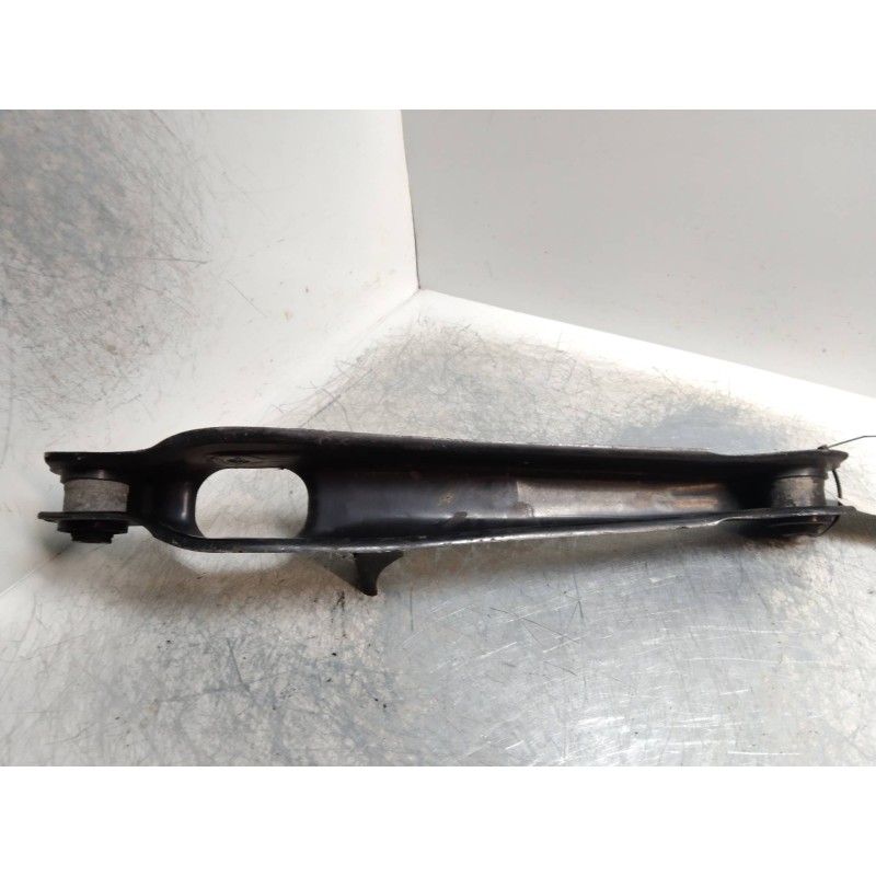 Recambio de brazo suspension inferior trasero izquierdo para volvo s40 berlina 1.8 flexifuel cat referencia OEM IAM   