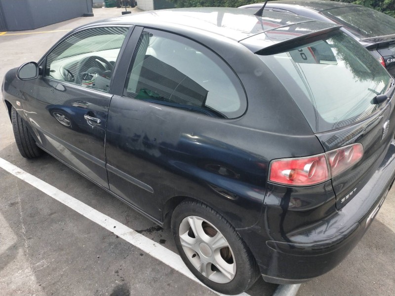 seat ibiza (6l1) del año 2005
