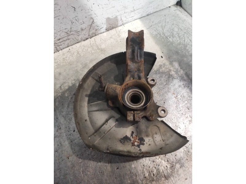 Recambio de mangueta delantera derecha para audi coupe (8b3) 2.0 20v quattro referencia OEM IAM   