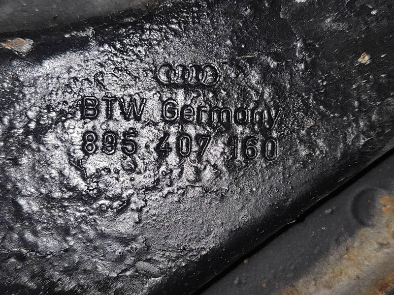 Recambio de brazo suspension inferior delantero derecho para audi coupe (8b3) 2.0 20v quattro referencia OEM IAM 895407160  