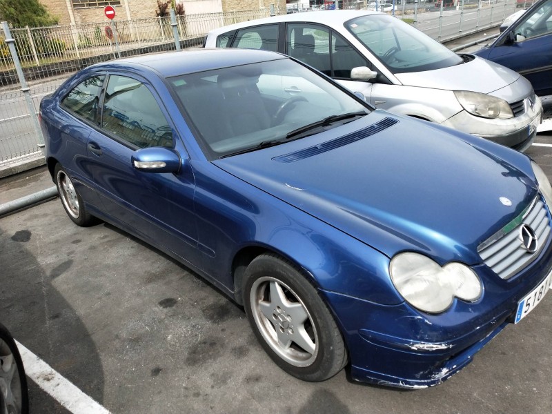 mercedes clase c (w203) sportcoupe del año 2004