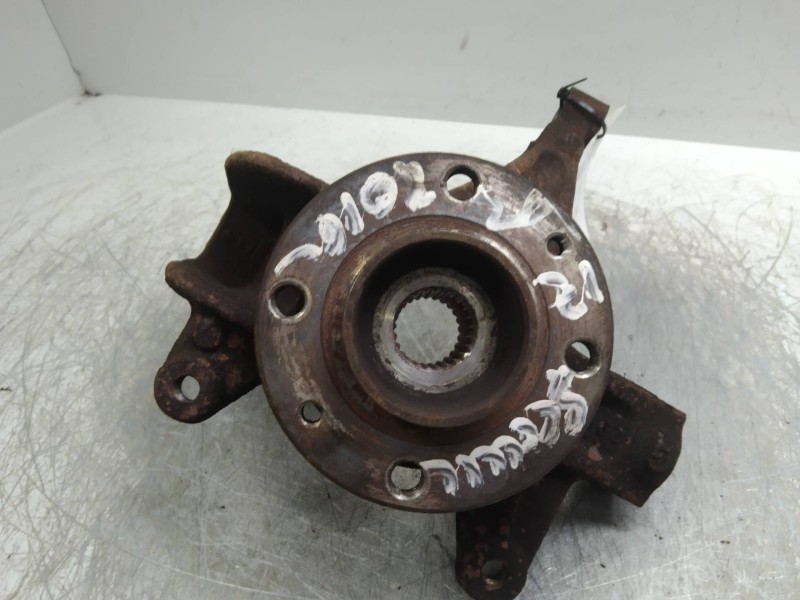 Recambio de mangueta delantera izquierda para renault scenic ii authentique referencia OEM IAM   