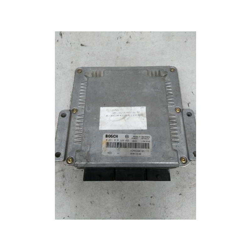 Recambio de centralita motor uce para renault master combi desde ´98 2.2 diesel referencia OEM IAM 0281010320 HOM8200106111 8200