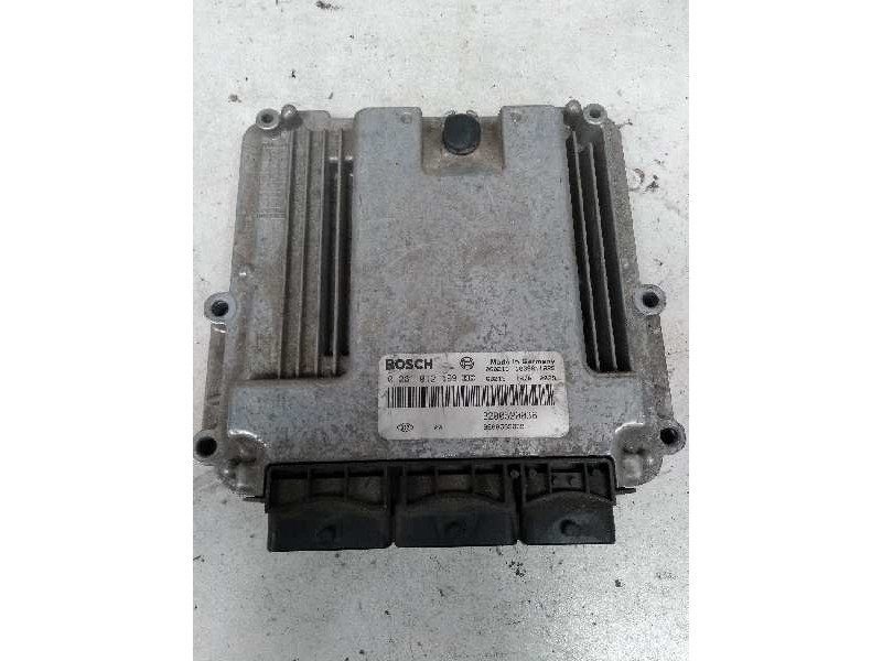 Recambio de centralita motor uce para renault laguna ii (bg0) 2.0 dci diesel cat referencia OEM IAM 0281012199 8200520036 820058