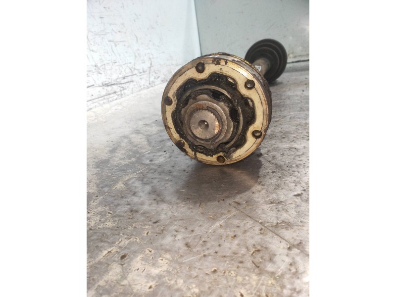 Recambio de transmision trasera izquierda para audi coupe (8b3) 2.0 20v quattro referencia OEM IAM   