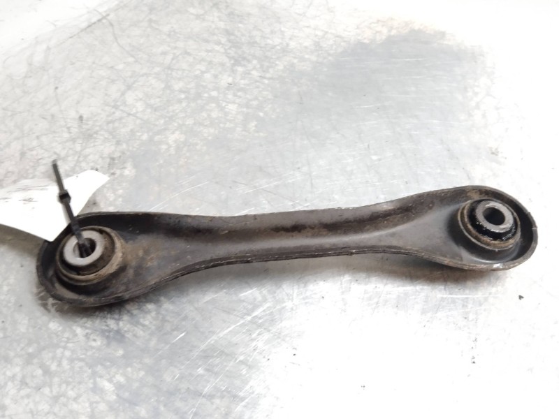 Recambio de brazo suspension superior trasero izquierdo para volvo s40 berlina 1.6 diesel cat referencia OEM IAM   