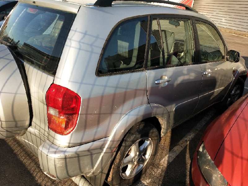 toyota rav 4 (a2) del año 2002