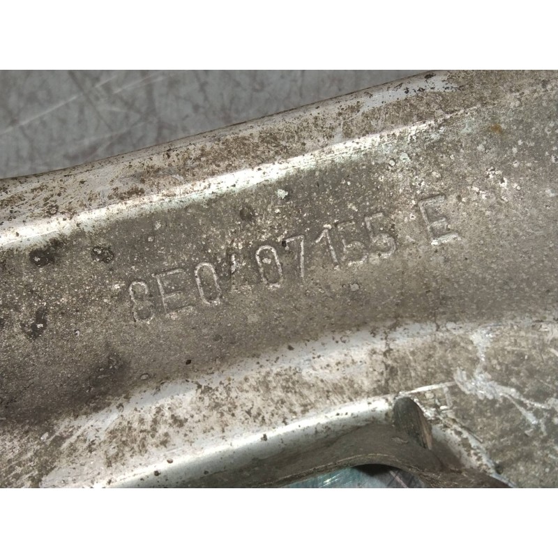 Recambio de brazo suspension inferior delantero izquierdo para audi a4 berlina (8e) 2.0 tdi quattro (dpf) (103kw) referencia OEM