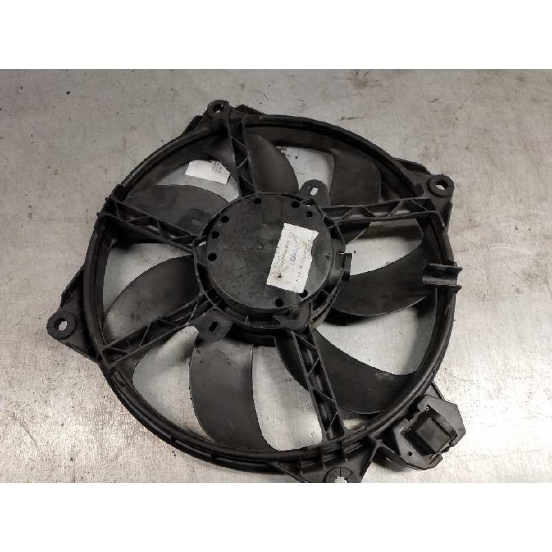 Recambio de electroventilador para renault megane iii sport tourer 1.6 16v e85 (etanol) referencia OEM IAM MM11153 214812415R VA