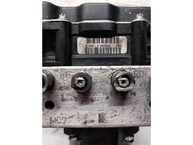 Recambio de abs para citroen c4 coupe vtr plus referencia OEM IAM 0265235235 0265950635 88403 J0267 96618871 4541J1