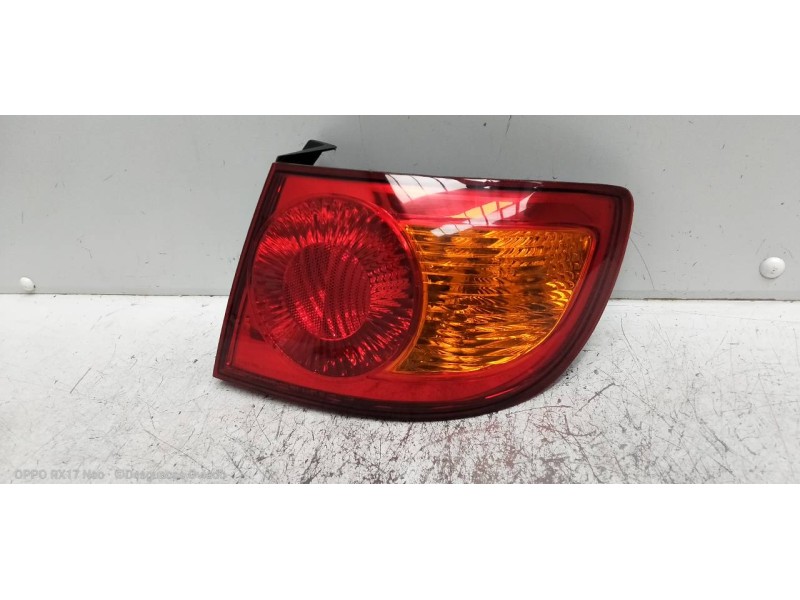 Recambio de piloto trasero derecho para hyundai elantra (xd) 1.6 comfort (5-ptas.) referencia OEM IAM   