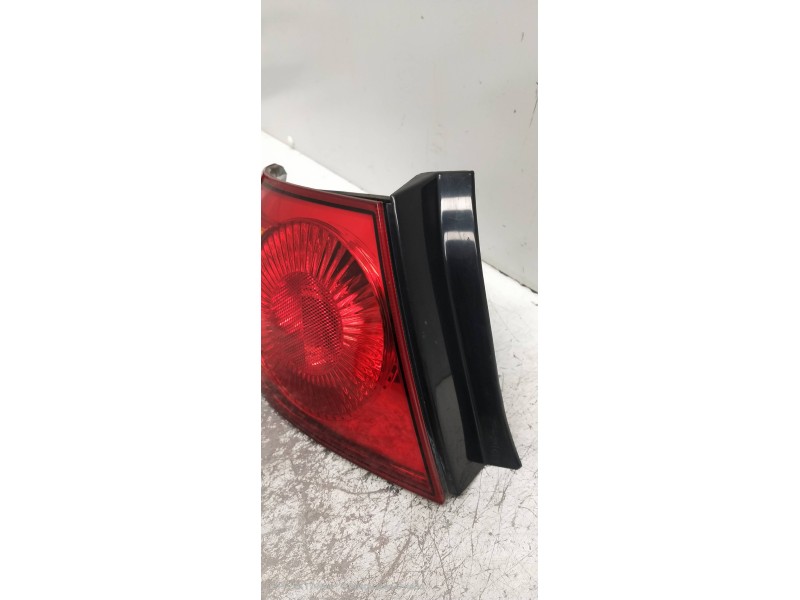 Recambio de piloto trasero izquierdo para hyundai elantra (xd) 1.6 comfort (5-ptas.) referencia OEM IAM   