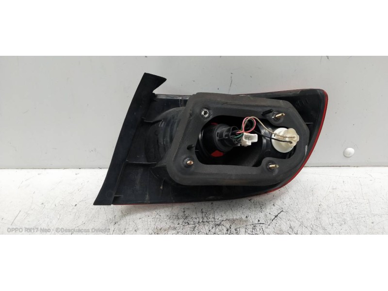 Recambio de piloto trasero izquierdo para hyundai elantra (xd) 1.6 comfort (5-ptas.) referencia OEM IAM   