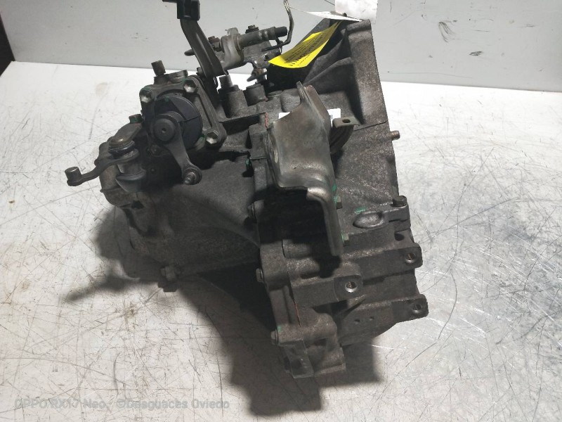 Recambio de caja cambios para toyota yaris (ncp1/nlp1/scp1) 1.4 turbodiesel cat referencia OEM IAM P050906582  