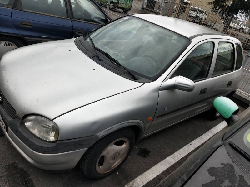 opel corsa b del año 1998